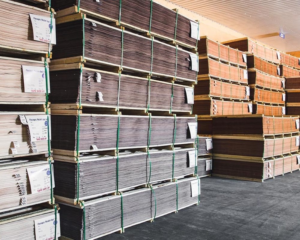 carrousel-accueil-entrepot-o7vdlq09d9bd688i551e2ne7lj6lyuyna1lo2bl0mc